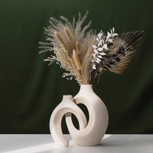 Vaza din ceramica Sarah, 16.2 cm x 21.5 cm x 3.3 cm / 13.8 cm x 17.6 cm x 2.4 cm, Homedit