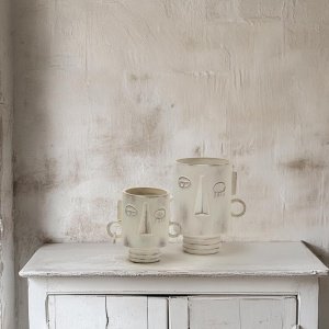 Vază ceramică Gunna, decoratiune statement, 22 x 21 cm | Homedit