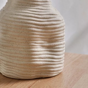 vaza ceramica zova, 29 x 15,5 cm, bej, homedit vaza ceramica zova, 29 x 15,5 cm, bej, homedit