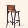 scaun de bar din lemn masiv lunea, scaun lemn masic cu benzi din piele impletita, homedit scaun de bar din lemn masiv lunea, scaun lemn masic cu benzi din piele impletita, homedit