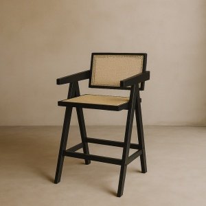 Scaun de bar Tall Stard din lemn de frasin și ratan natural – disponibil pe Homedit