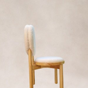 Scaun din lemn masiv Donut plus, tapiterie boucle, 87 x 44 x 48 cm, Homedit