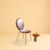 Scaun Rosalie cu catifea roz pudrată și cadru auriu – design rafinat pentru interioare elegante, Homedit