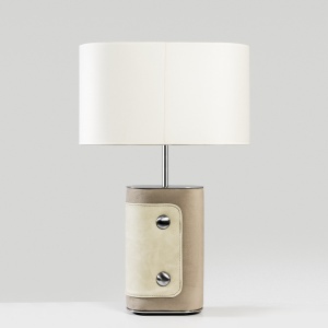 Lampă de masă Chevron – Eleganță modernă cu bază din piele și abajur textil
