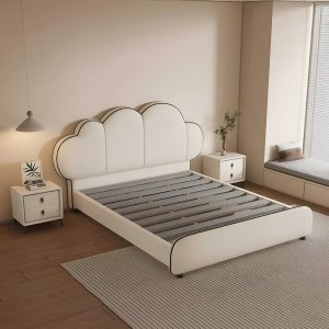 Pat Clouds – Pat tapițat catifea cu ladă de depozitare opțională | Homedit