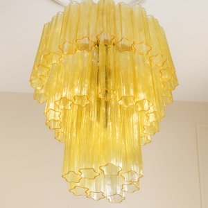 Candelabru Texer iluminat statement din sticlă aurie | Homedit