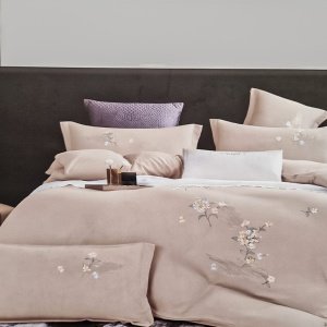 Lenjerie Flowers Bej Premium, Lenjerie De Lux, Lenjerie pat